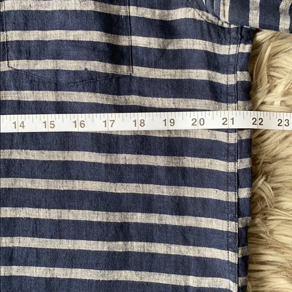 J. Crew Linen button up - Picture 3 of 4